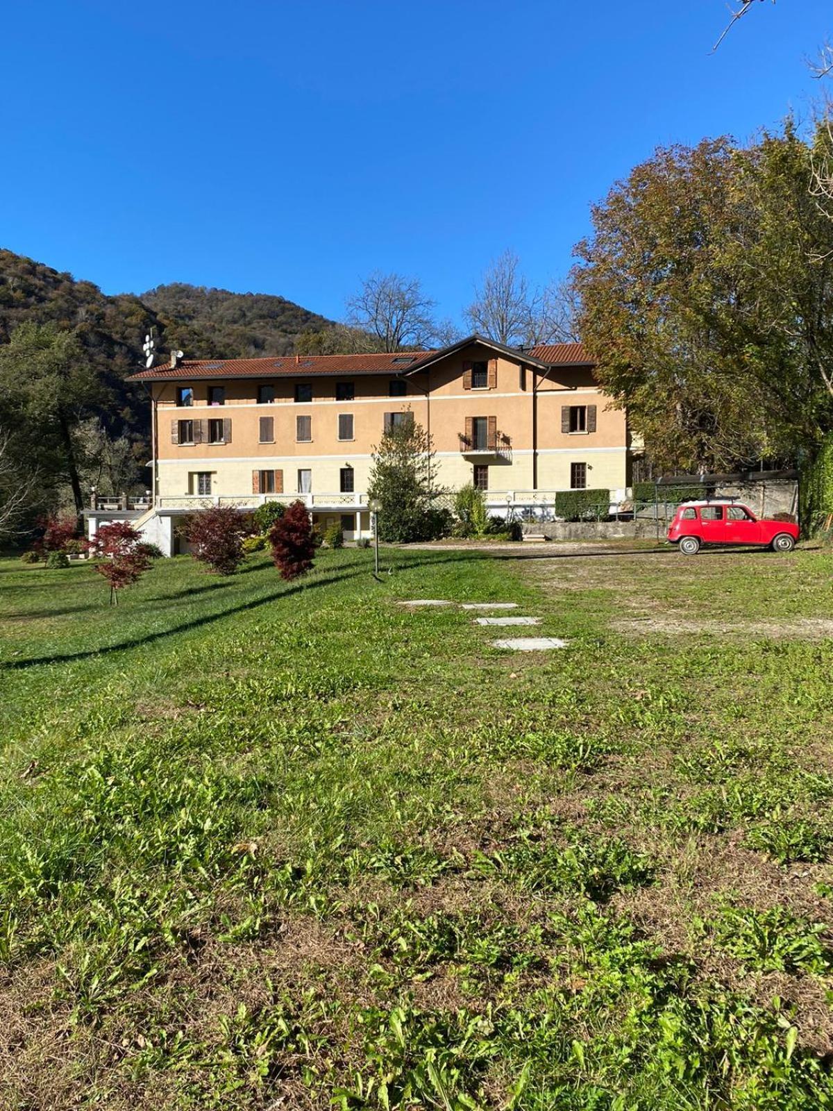 L'Angolino Di Magda: On The Lake-Private Beach! Ghirla Exterior foto